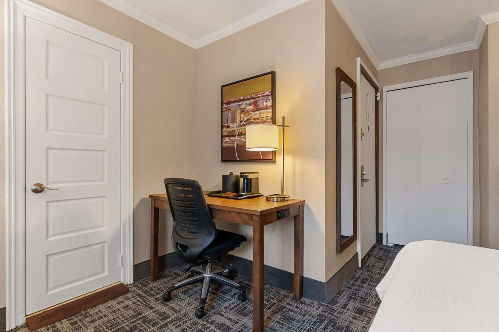 מונטריאול Best Western Ville-Marie Hotel & Suites מראה חיצוני תמונה